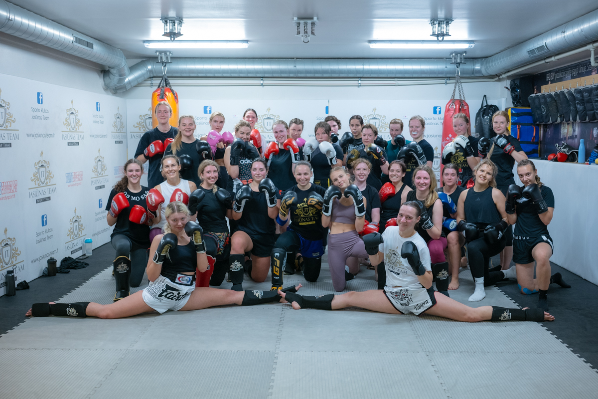 Read more about the article Muaythai treniruotė moterims Vilniuje su trenere Greta Giedraityte