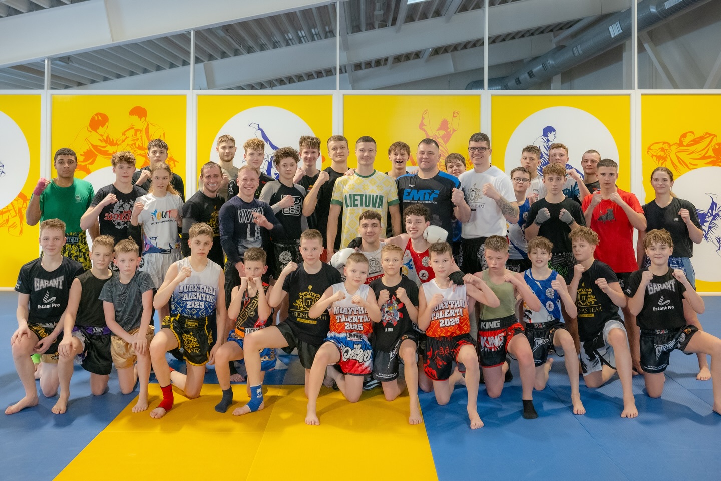 Read more about the article Tarptautinė Muay Thai Jaunųjų Talentų Žiemos Stovykla